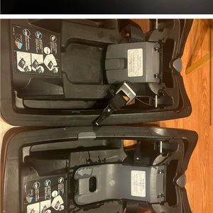 2 car seat based on hold